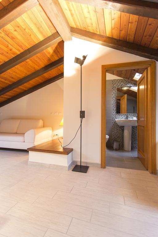 Residenza Ariosto Depandance By Studio Vita Bologna Szoba fotó